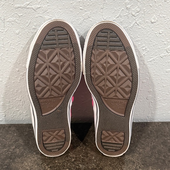 Converse Chuck Taylor All Star Classic Pink Women’s Size 5 - Picture 7 of 8